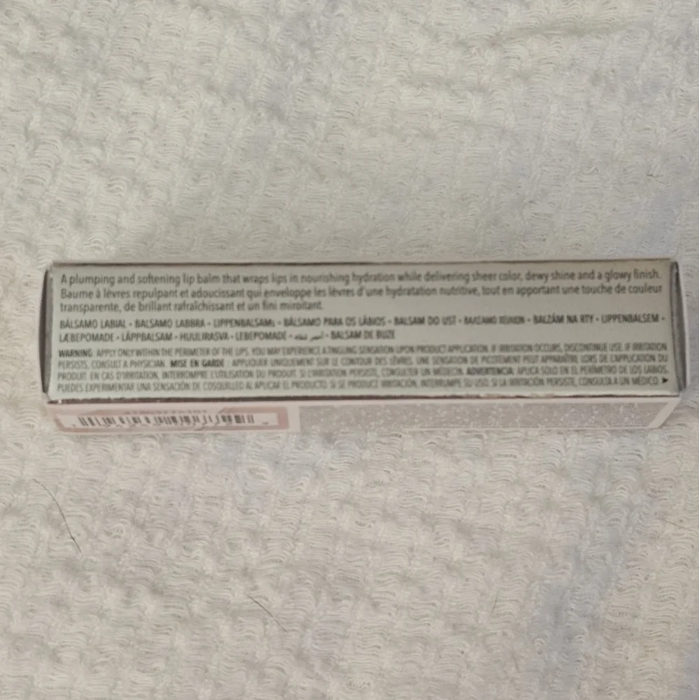 Buxom Full On Plumping Lip Balm shade Peach Smoothie